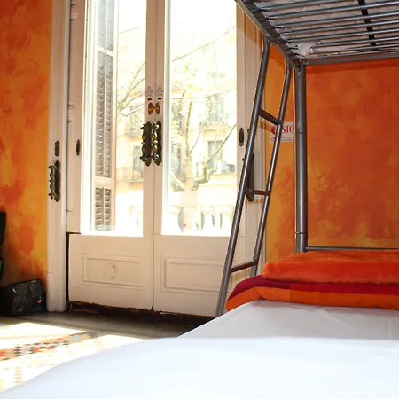 Bed & Art Barcelona-3